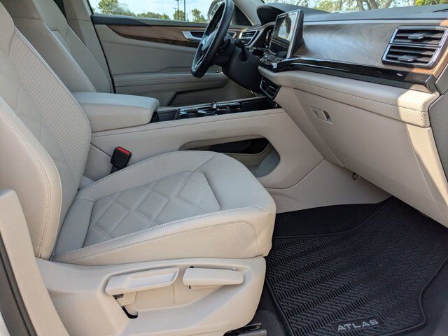 2025 Volkswagen Atlas 2.0T SE w/Technology San Antonio TX