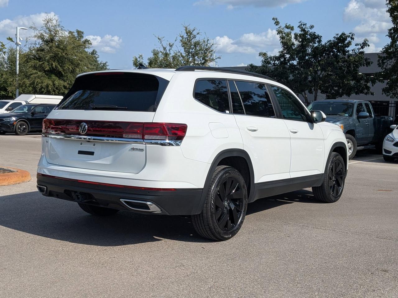 2025 Volkswagen Atlas 2.0T SE w/Technology San Antonio TX
