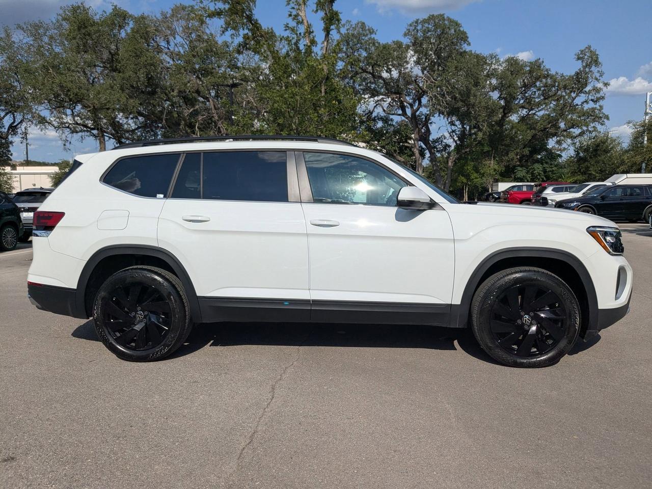 2025 Volkswagen Atlas 2.0T SE w/Technology San Antonio TX