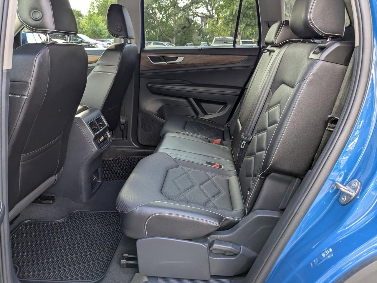 2025 Volkswagen Atlas 2.0T SE w/Technology San Antonio TX