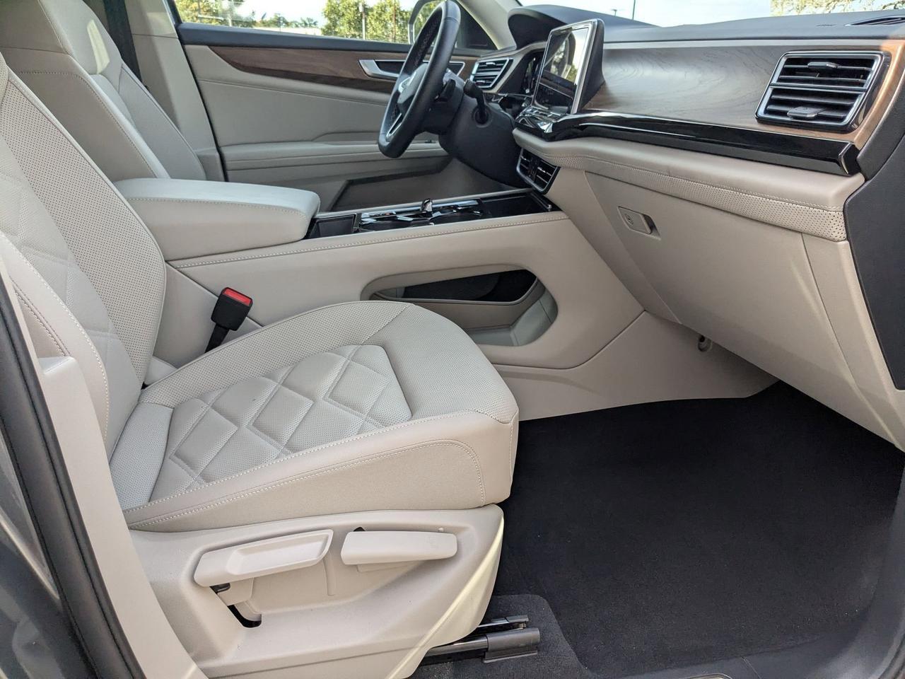 2025 Volkswagen Atlas 2.0T SE w/Technology San Antonio TX