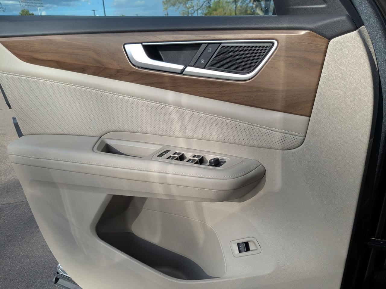 2025 Volkswagen Atlas 2.0T SE w/Technology San Antonio TX