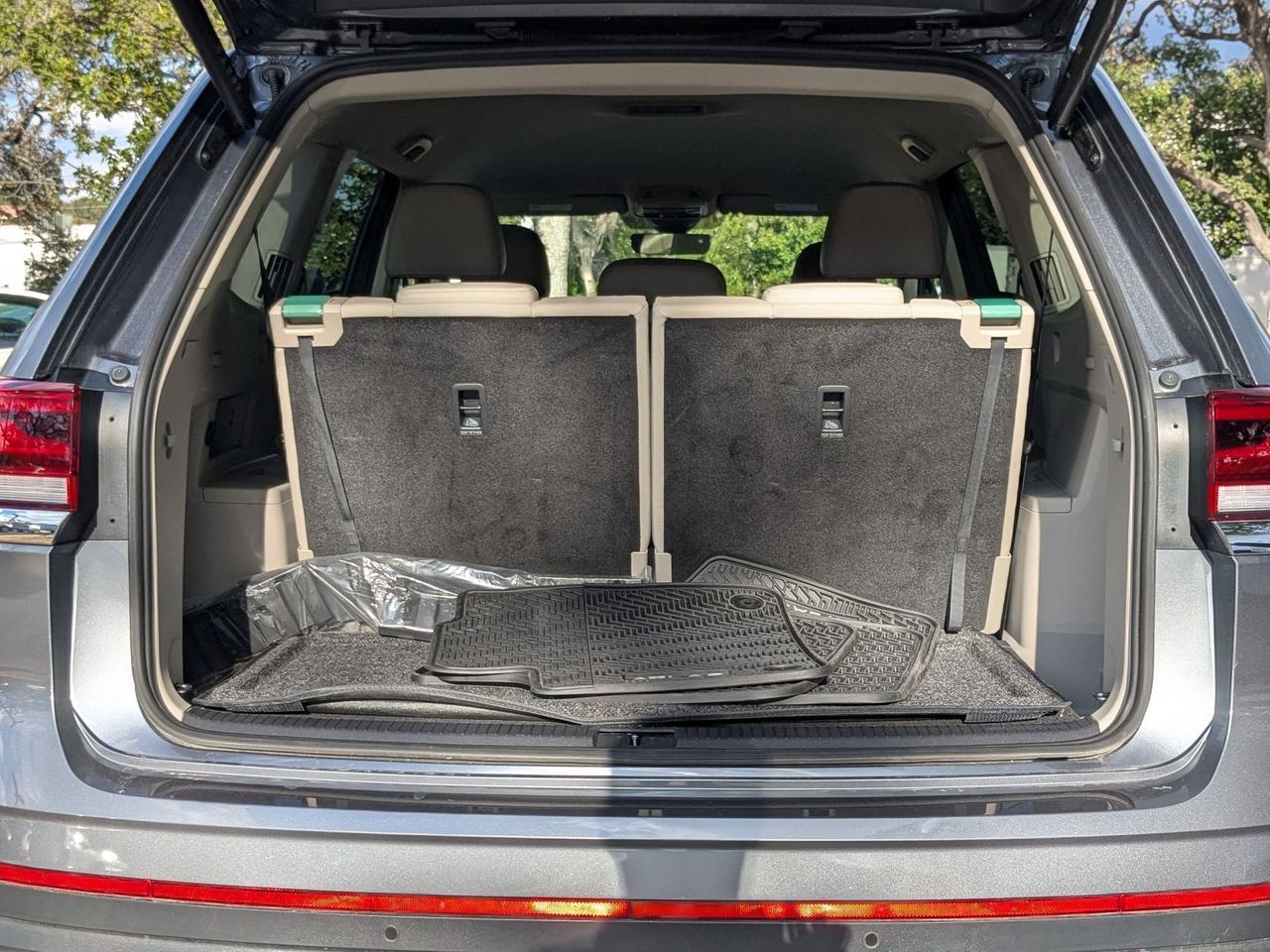 2025 Volkswagen Atlas 2.0T SE w/Technology San Antonio TX