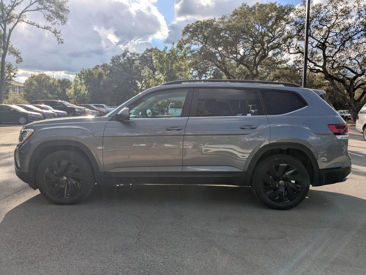 2025 Volkswagen Atlas 2.0T SE w/Technology San Antonio TX