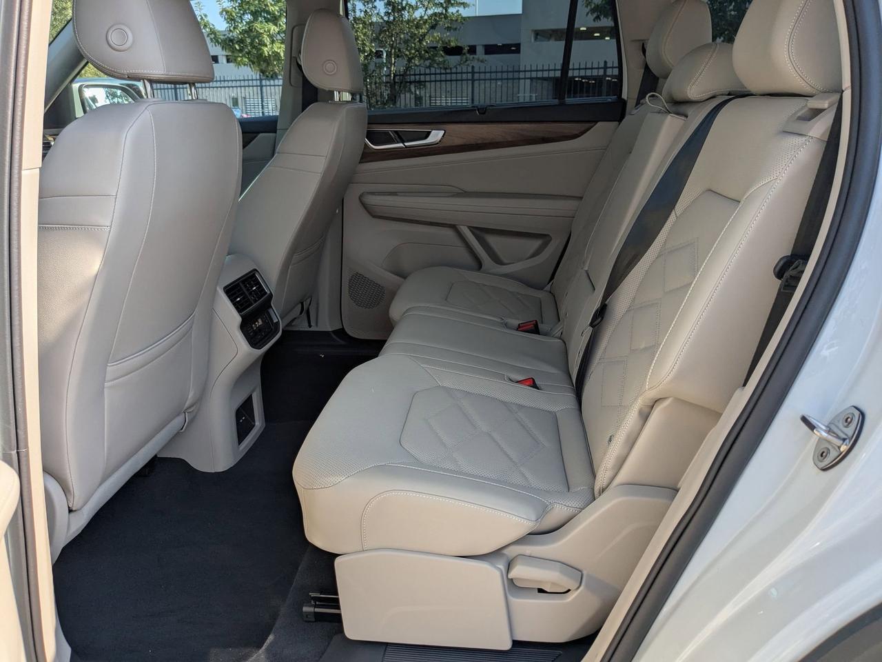 2025 Volkswagen Atlas 2.0T SE w/Technology San Antonio TX