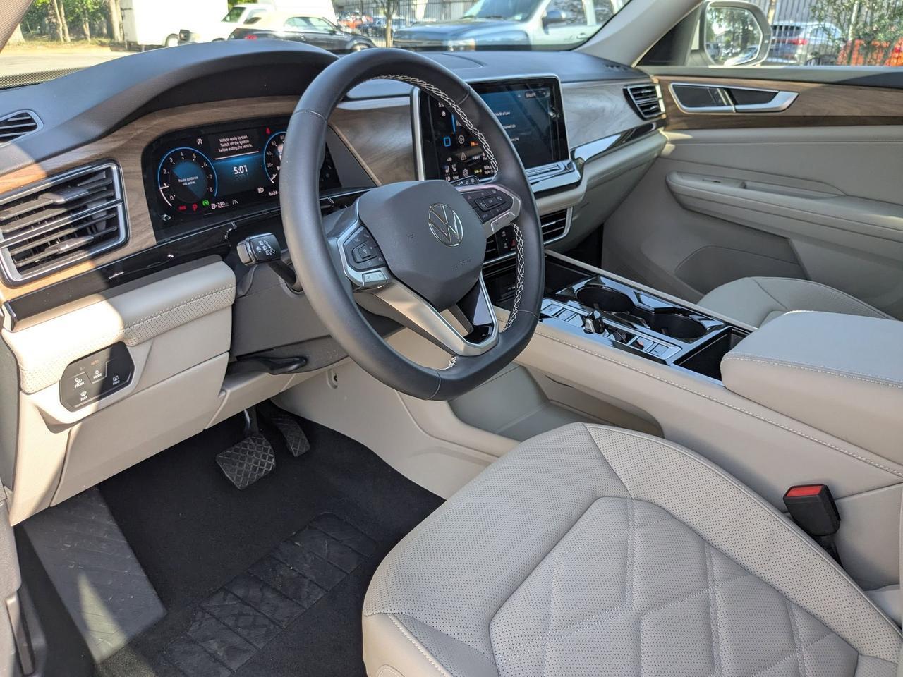 2025 Volkswagen Atlas 2.0T SE w/Technology San Antonio TX