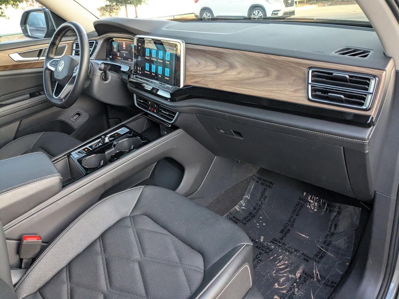 2025 Volkswagen Atlas 2.0T SE w/Technology San Antonio TX