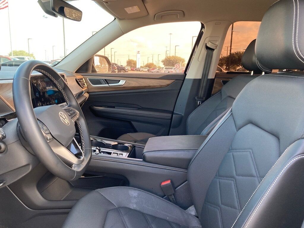 2025 Volkswagen Atlas 2.0T SE w/Technology San Antonio TX