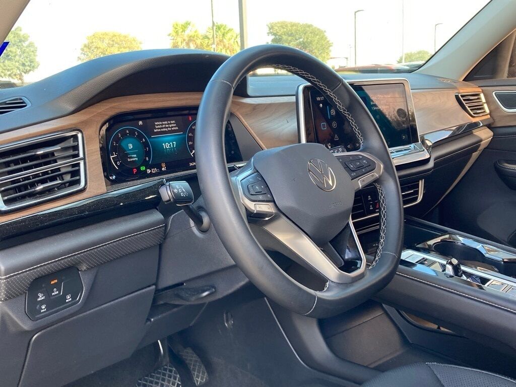 2025 Volkswagen Atlas 2.0T SE w/Technology San Antonio TX