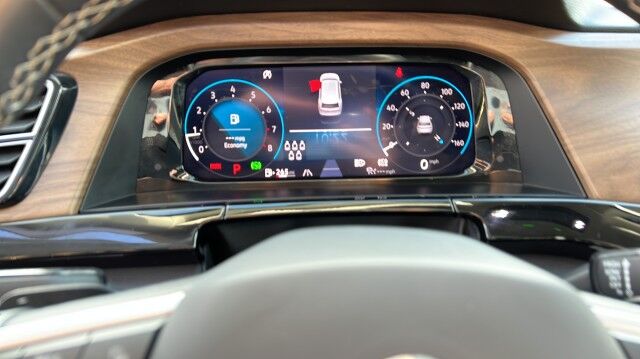 2025 Volkswagen Atlas 2.0T SE w/Technology San Juan TX