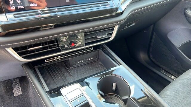 2025 Volkswagen Atlas 2.0T SE w/Technology San Juan TX