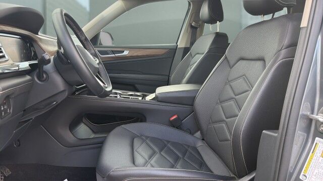 2025 Volkswagen Atlas 2.0T SE w/Technology San Juan TX