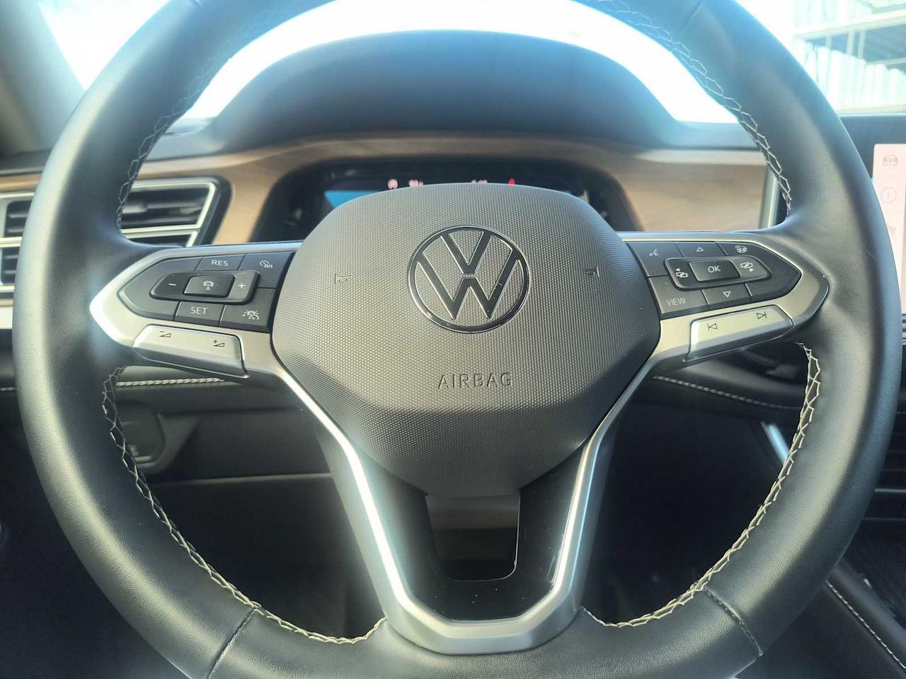 2025 Volkswagen Atlas 2.0T SE w/Technology Medford MA