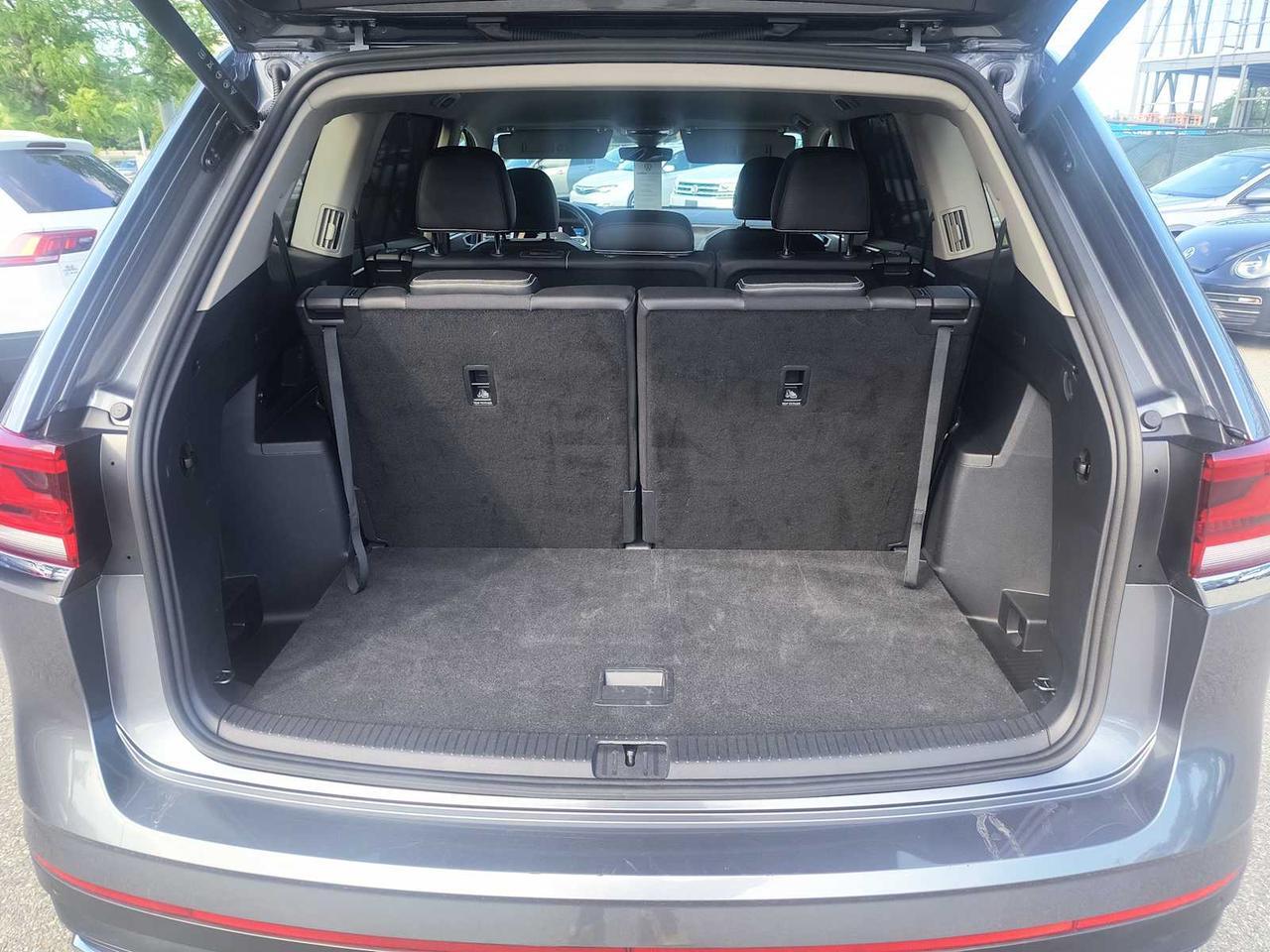 2025 Volkswagen Atlas 2.0T SE w/Technology Medford MA