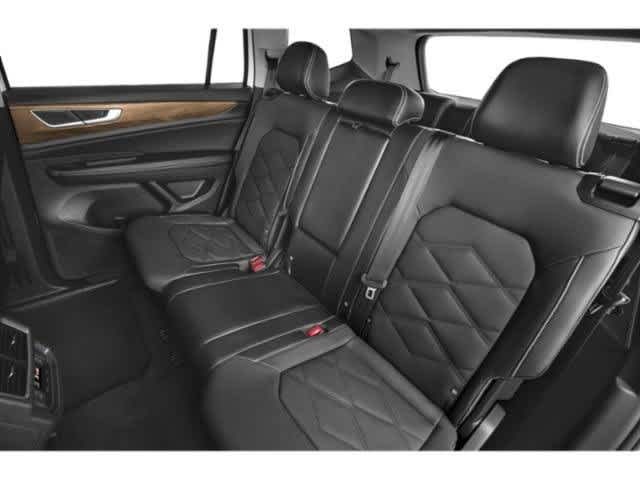 2025 Volkswagen Atlas 2.0T SE w/Technology Medford MA
