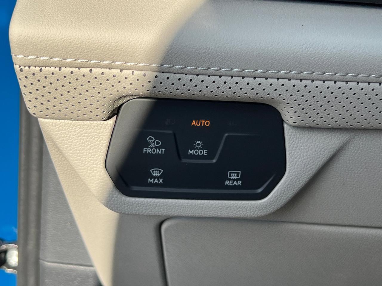 2025 Volkswagen Atlas 2.0T SE w/Technology Hagerstown MD