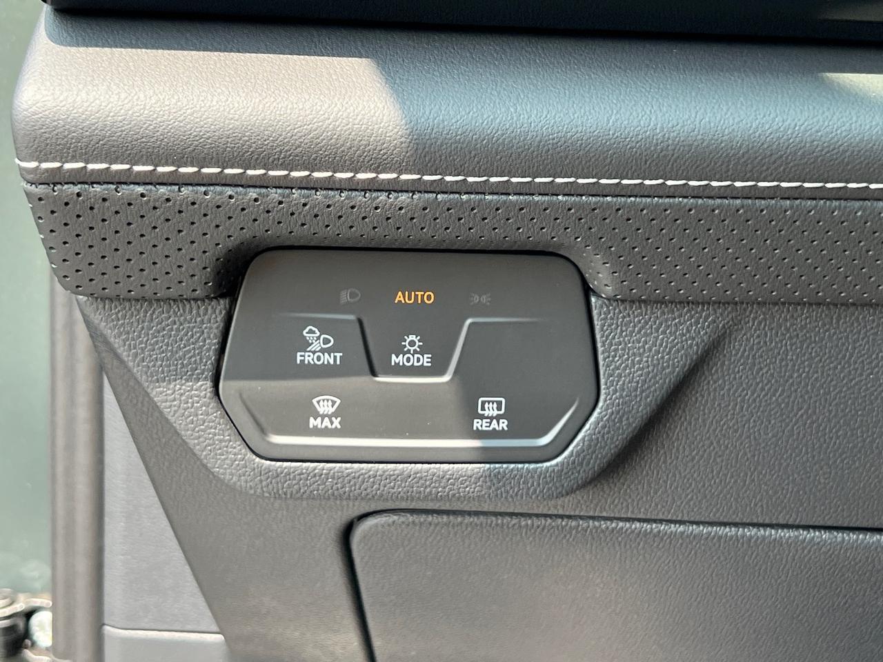 2025 Volkswagen Atlas 2.0T SE w/Technology Hagerstown MD