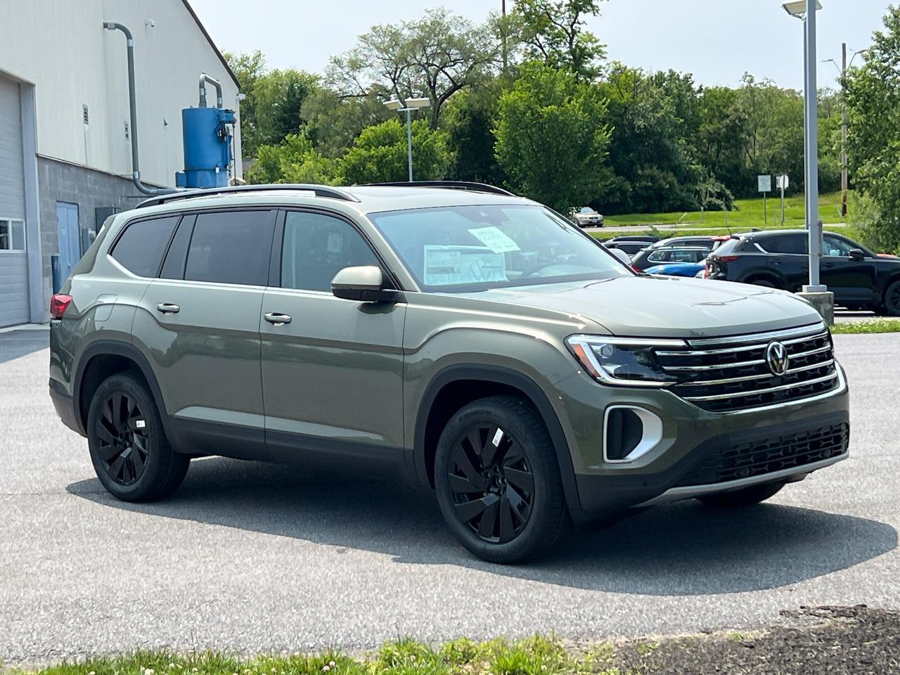 2025 Volkswagen Atlas 2.0T SE w/Technology Hagerstown MD
