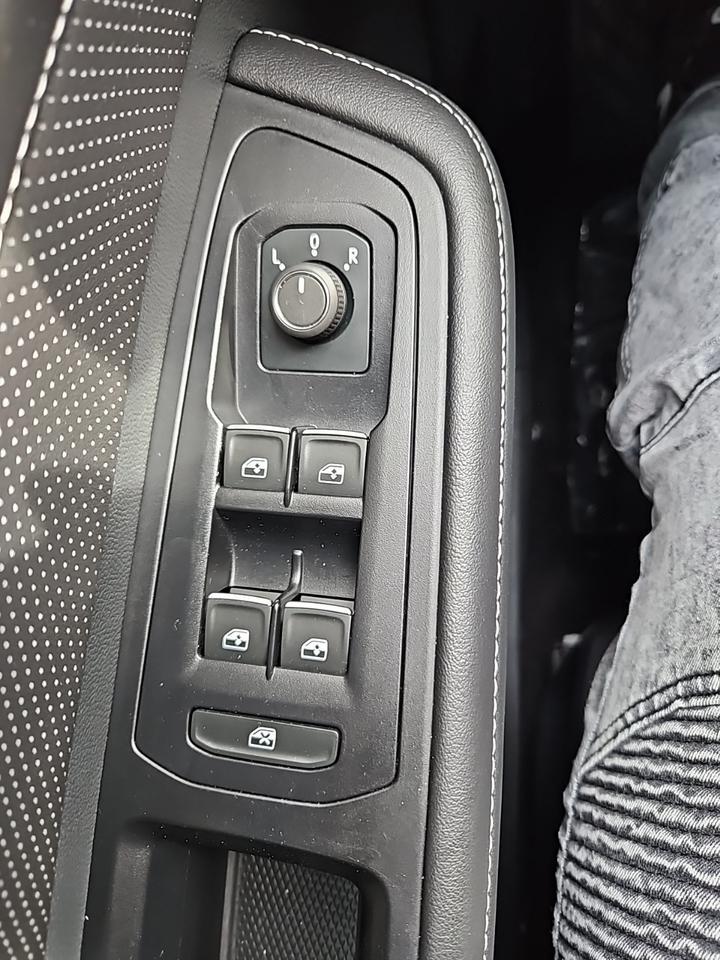 2025 Volkswagen Atlas 2.0T SE w/Technology Waldorf MD