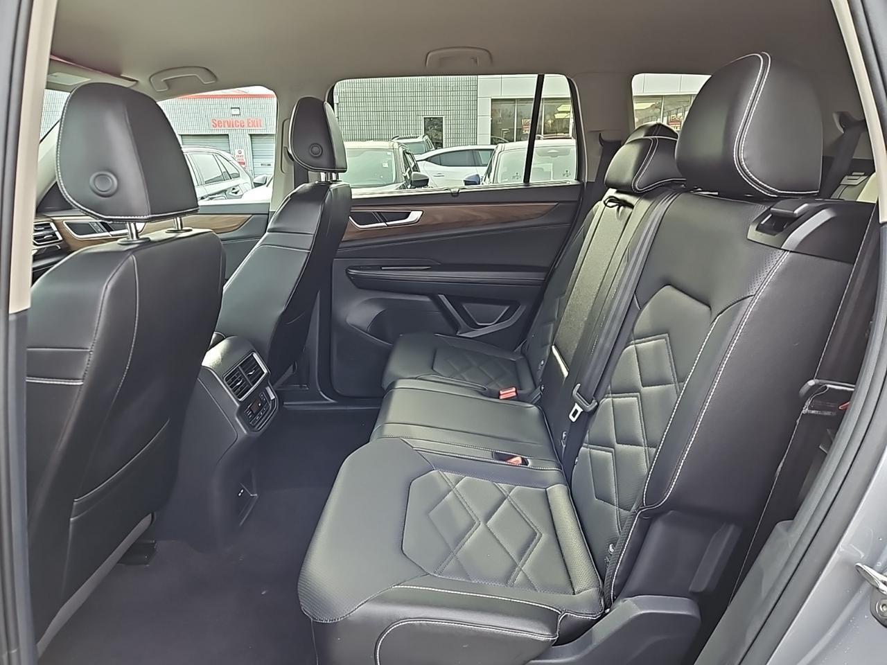 2025 Volkswagen Atlas 2.0T SE w/Technology Waldorf MD