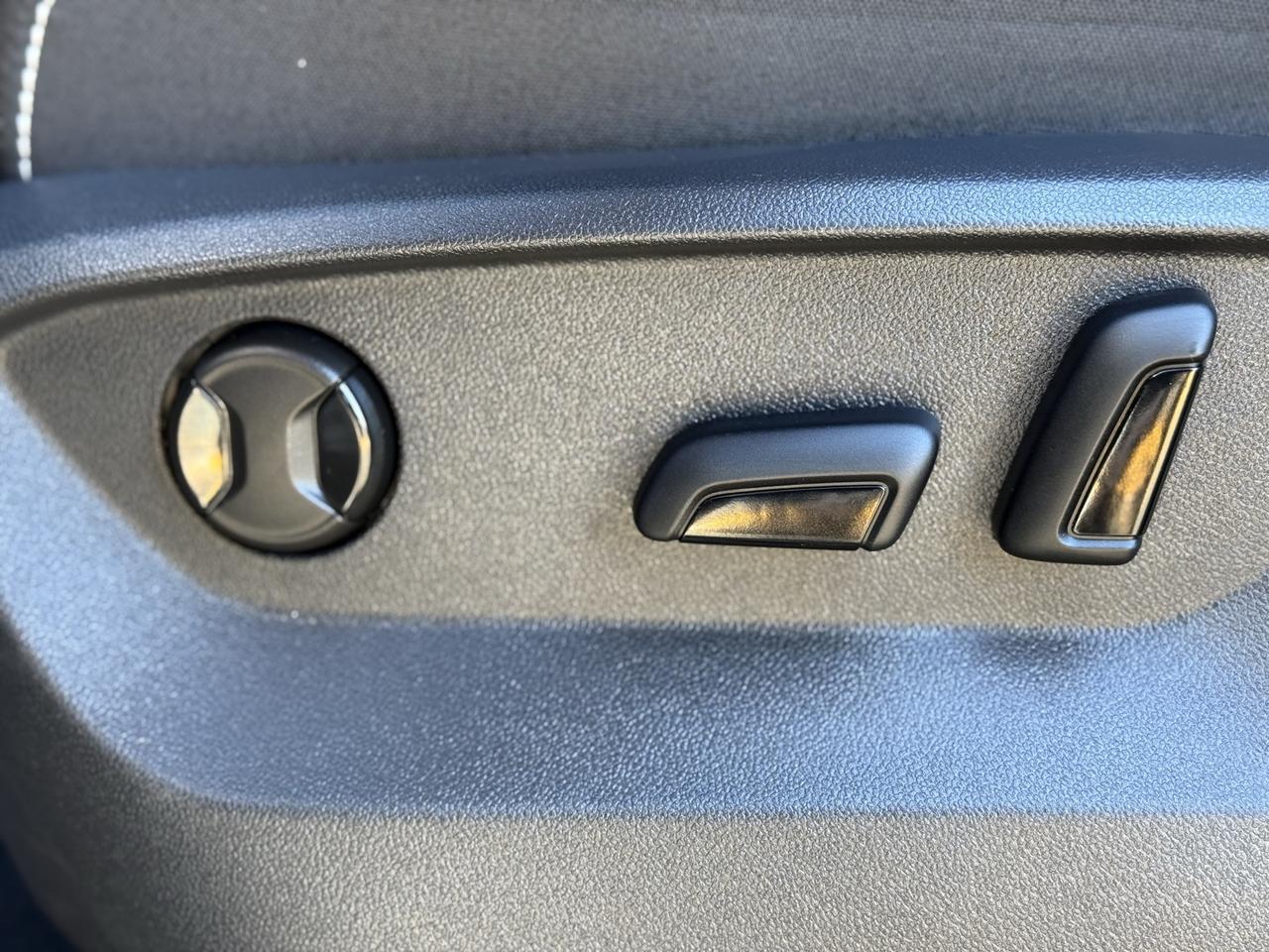 2025 Volkswagen Atlas 2.0T SE w/Technology Manassas VA