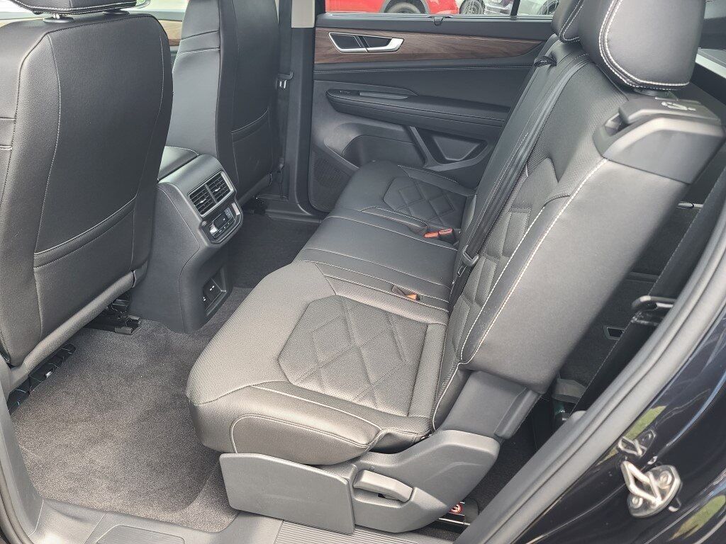 2025 Volkswagen Atlas 2.0T SE w/Technology Springfield VA