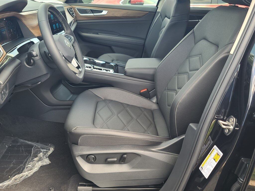 2025 Volkswagen Atlas 2.0T SE w/Technology Springfield VA