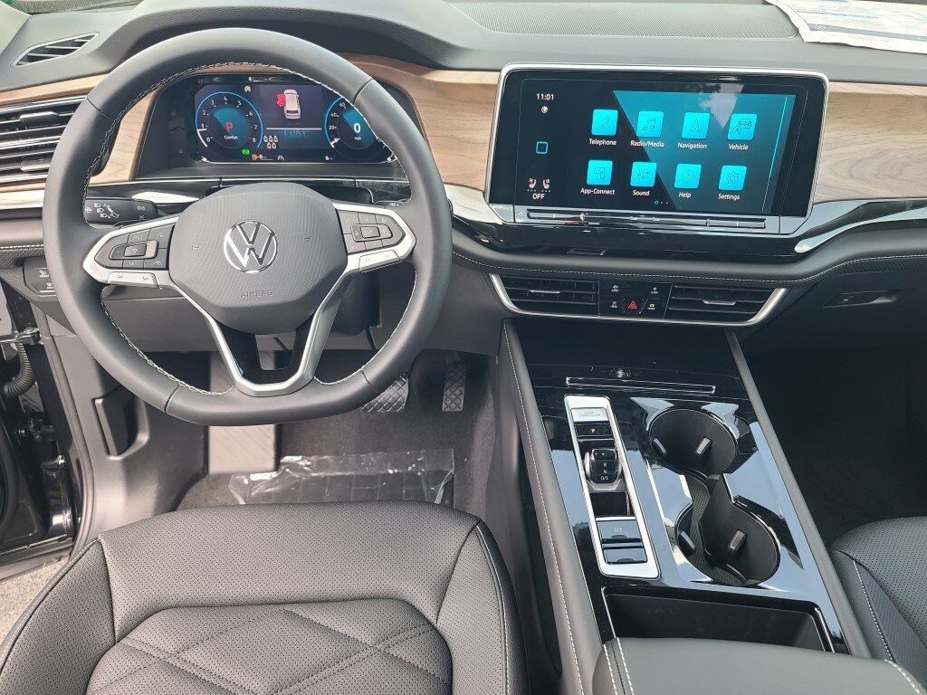 2025 Volkswagen Atlas 2.0T SE w/Technology Springfield VA
