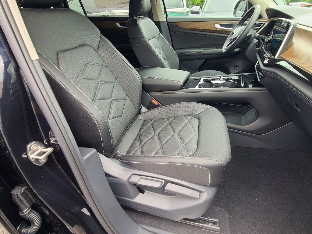 2025 Volkswagen Atlas 2.0T SE w/Technology Springfield VA