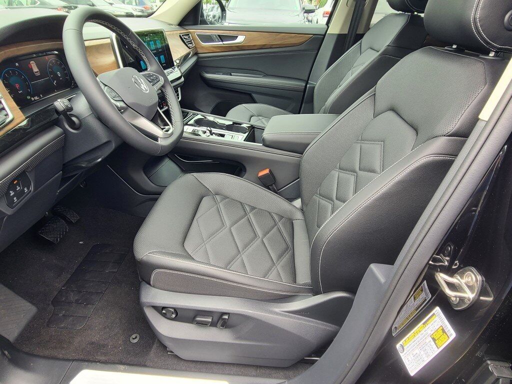 2025 Volkswagen Atlas 2.0T SE w/Technology Springfield VA