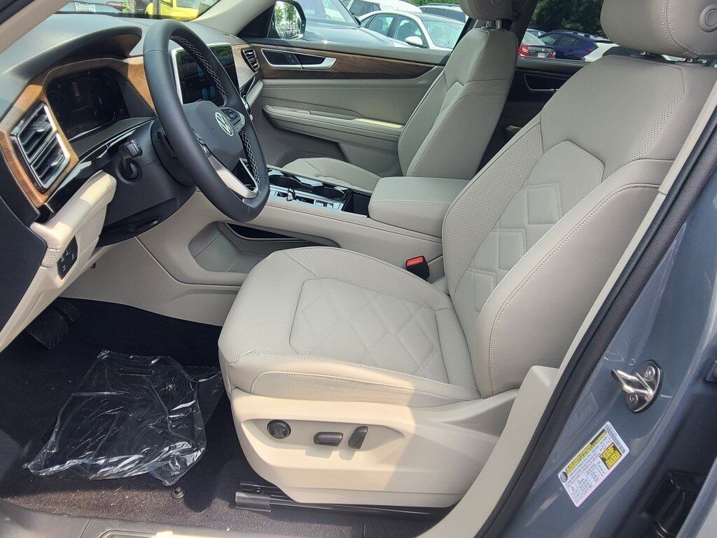 2025 Volkswagen Atlas 2.0T SE w/Technology Springfield VA