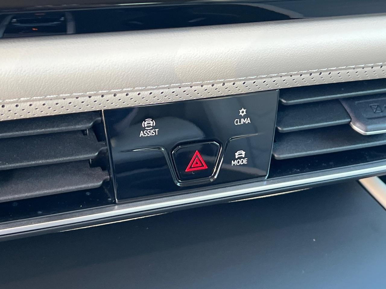 2025 Volkswagen Atlas 2.0T SE Hagerstown MD