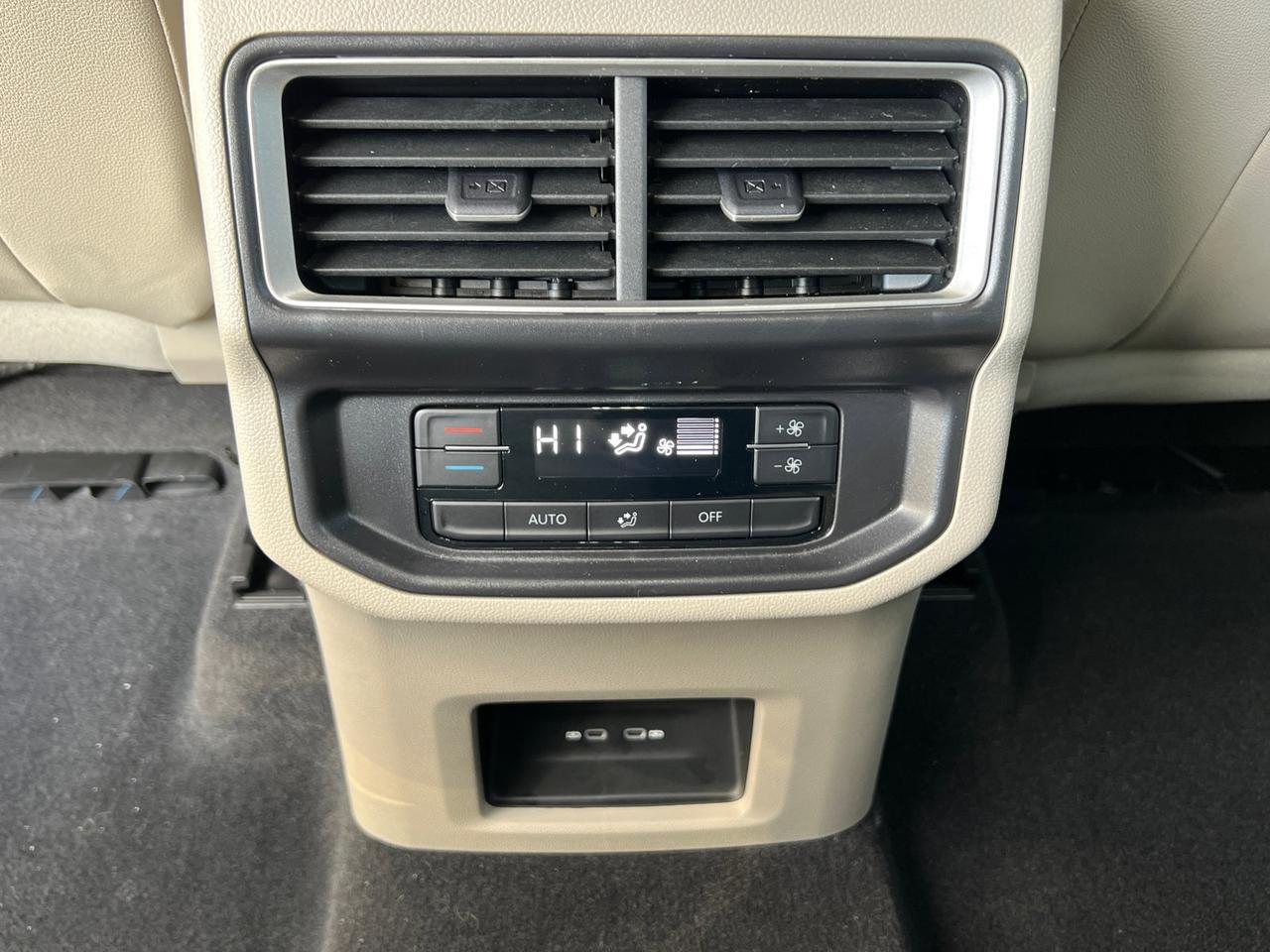 2025 Volkswagen Atlas 2.0T SE Hagerstown MD