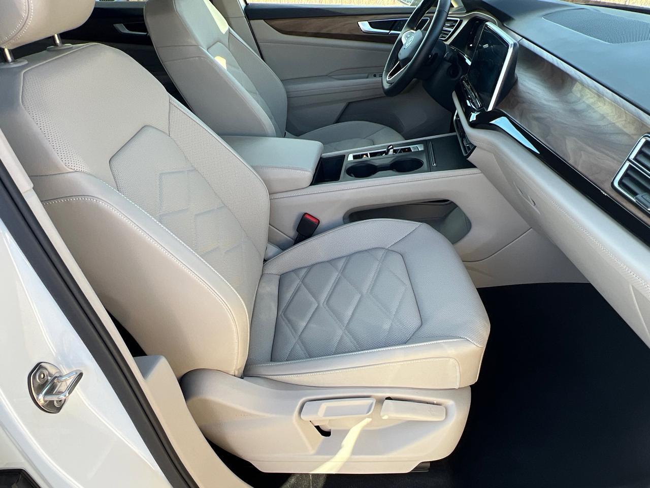 2025 Volkswagen Atlas 2.0T SE Hagerstown MD