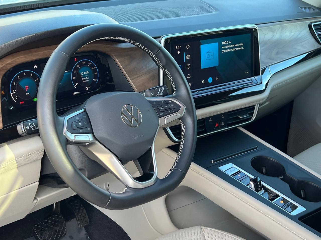 2025 Volkswagen Atlas 2.0T SE Hagerstown MD