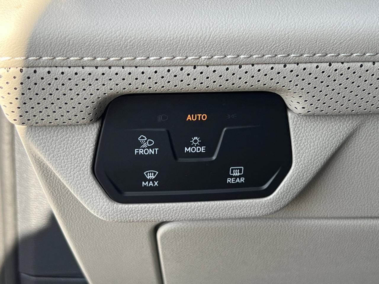 2025 Volkswagen Atlas 2.0T SE Hagerstown MD