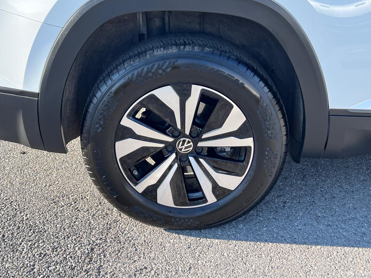 2025 Volkswagen Atlas 2.0T SE Hagerstown MD