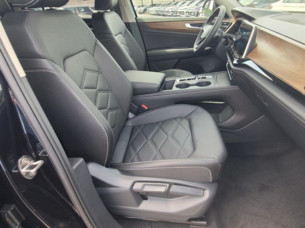 2025 Volkswagen Atlas 2.0T SE Springfield VA