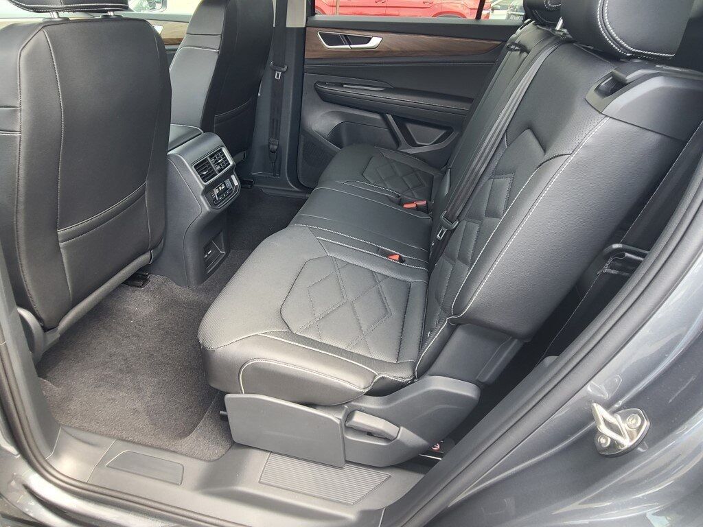 2025 Volkswagen Atlas 2.0T SE Springfield VA