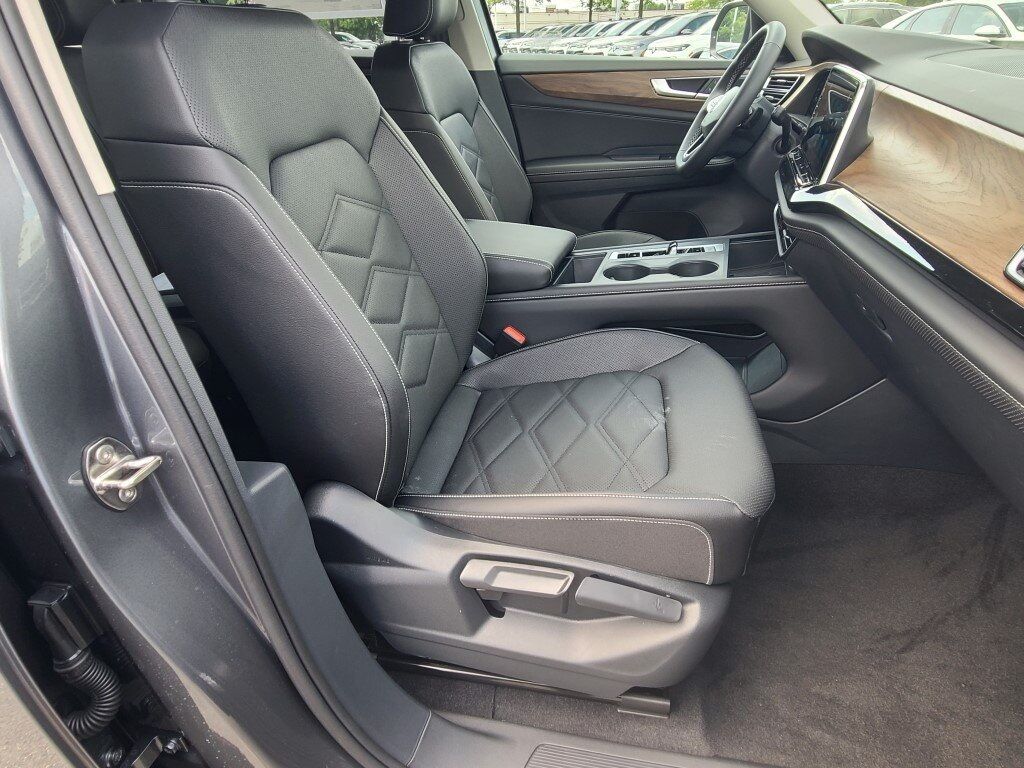 2025 Volkswagen Atlas 2.0T SE Springfield VA
