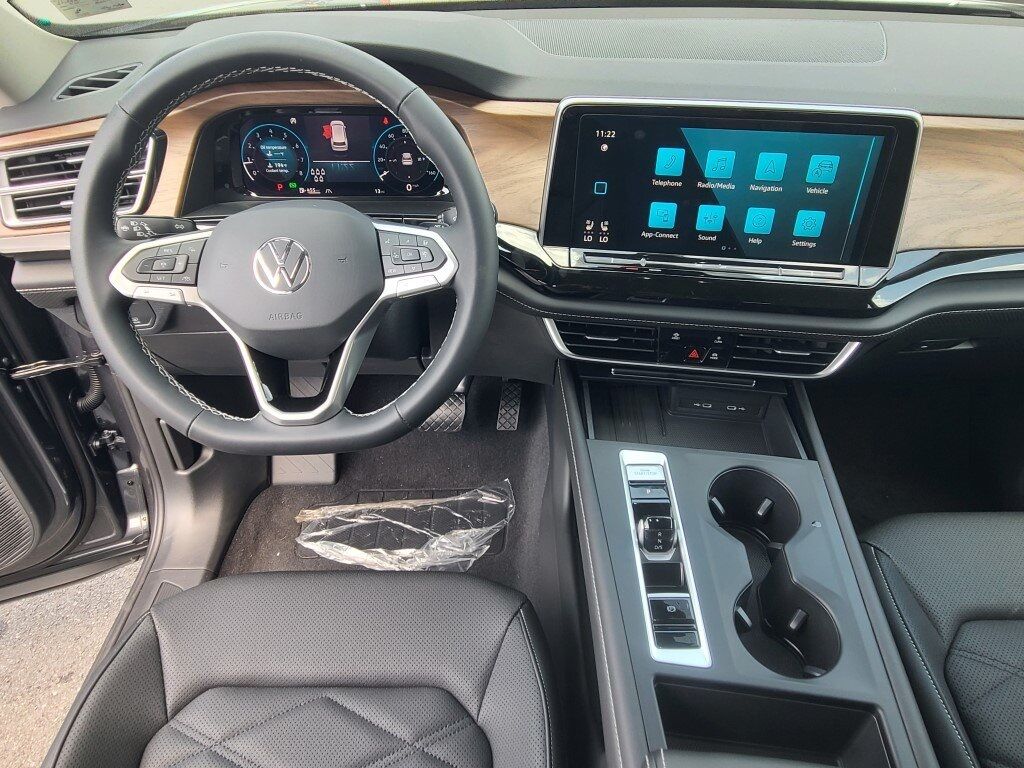 2025 Volkswagen Atlas 2.0T SE Springfield VA