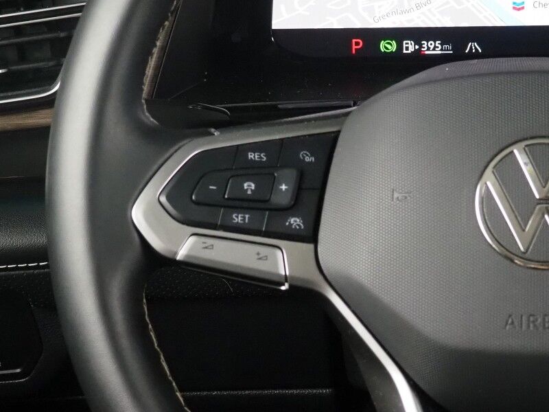 2025 Volkswagen Atlas 2.0T SEL AWD *HEADS-UP DISPLAY, NAVIGATION, ADAPTIVE CRUISE, DIGITAL COCKPIT, SAFETY ALERTS, BACKUP-CAMERA, PANORAMA MOONROOF, LEATHER, CLIMATE SEATS, HEATED STEERING, 2ND ROW CAPTAIN'S, WIRELESS CHARGING, ANDROID & APPLE Round Rock TX