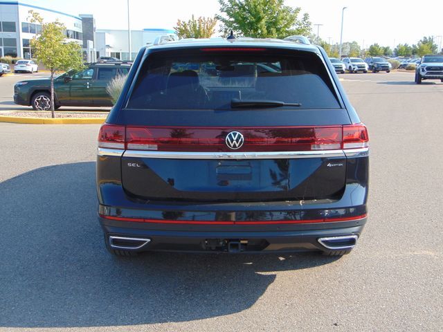 2025 Volkswagen Atlas 2.0T SEL Santa Fe NM