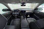 2025 Volkswagen Atlas 2.0T SEL Premium R-Line Oshkosh WI