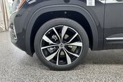 2025 Volkswagen Atlas 2.0T SEL Premium R-Line Oshkosh WI
