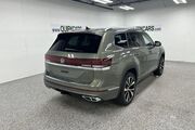 2025 Volkswagen Atlas 2.0T SEL Premium R-Line Oshkosh WI