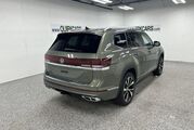 2025 Volkswagen Atlas 2.0T SEL Premium R-Line Oshkosh WI