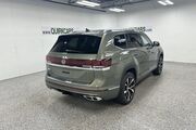2025 Volkswagen Atlas 2.0T SEL Premium R-Line Oshkosh WI