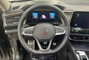 2025 Volkswagen Atlas 2.0T SEL Premium R-Line Oshkosh WI