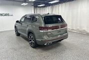 2025 Volkswagen Atlas 2.0T SEL Premium R-Line Oshkosh WI